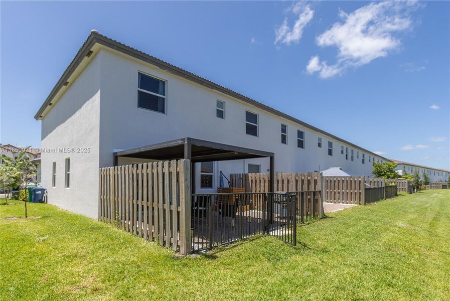 Front exterior of a new home in , Miami, FL, highlighting curb appeal (Image 21).