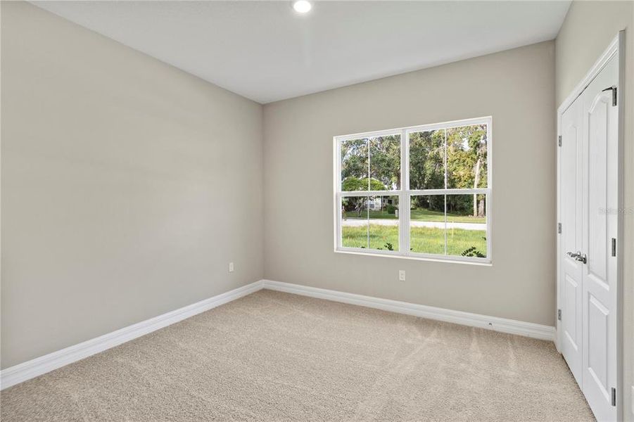Spacious, unfurnished interior of a new home in , Leesburg (Image 15).