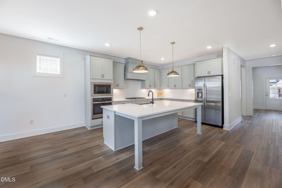 32-web-or-mls-8Y3A9115-Edit