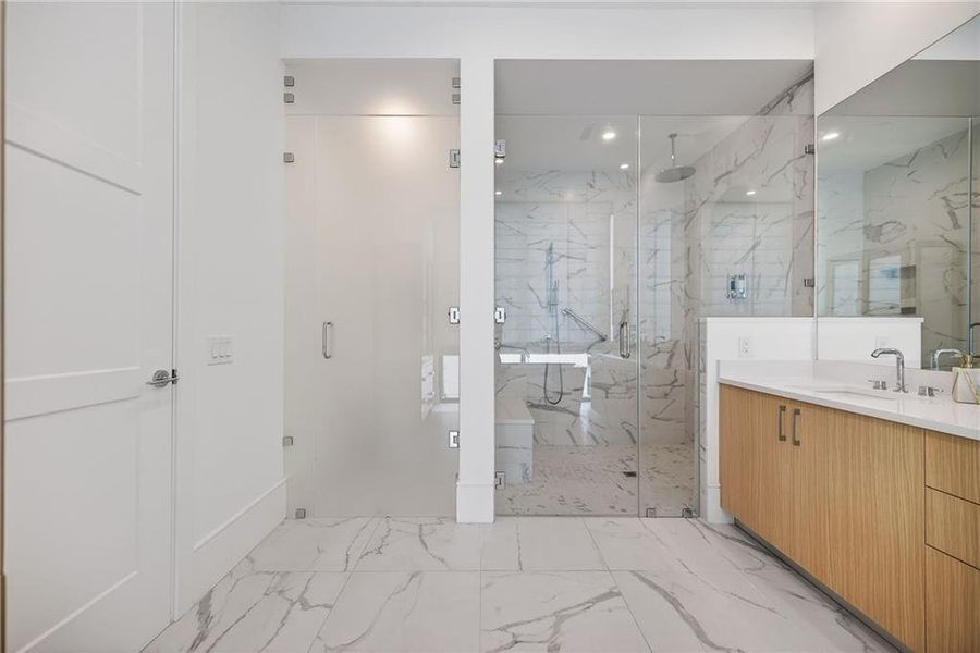 Furnished interior view inside a new home in The Dillon Buckhead, Atlanta (Image 44). Furnished interior view inside a new home in The Dillon Buckhead, Atlanta (Image 44).