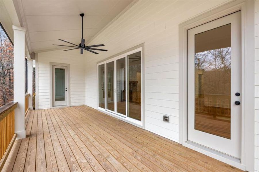 Exterior details and patio area of a home in White Post on Lake Lanier, Gainesville (Image 3).