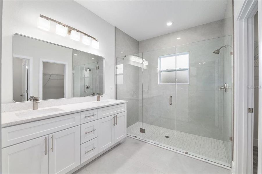 Furnished interior view inside a new home in , Ocala (Image 11).