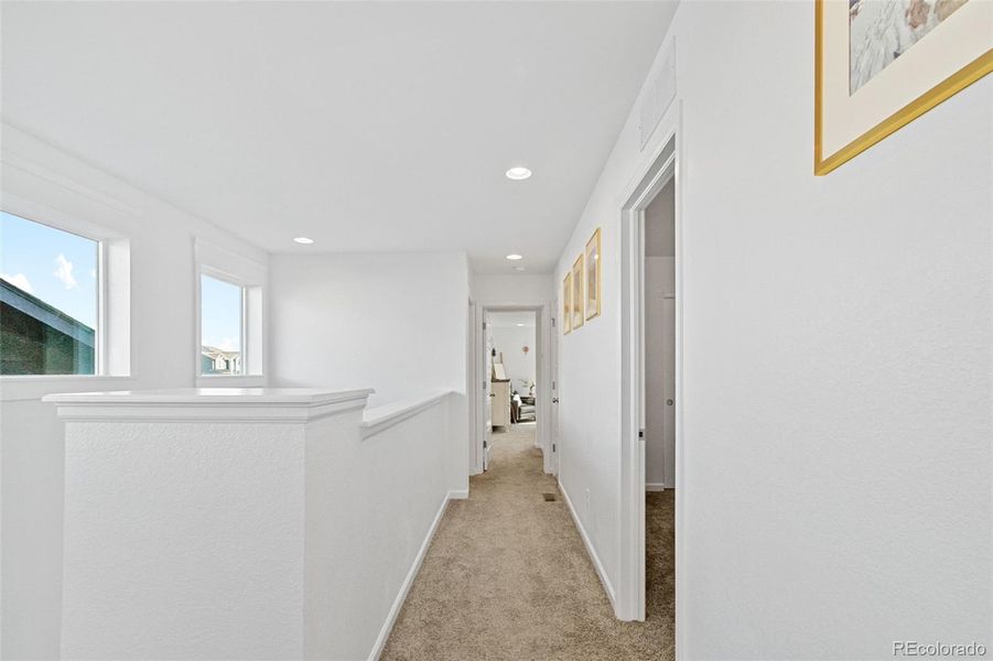 Spacious, unfurnished interior of a new home in Sterling Ranch Prospect Village, Littleton (Image 24).