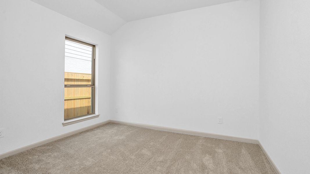 Spacious, unfurnished interior of a new home in Candela, Richmond (Image 6).