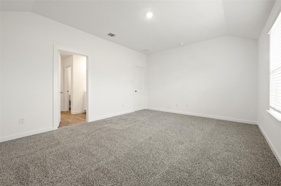 Spacious, unfurnished interior of a new home in Emberly, Beasley (Image 14).