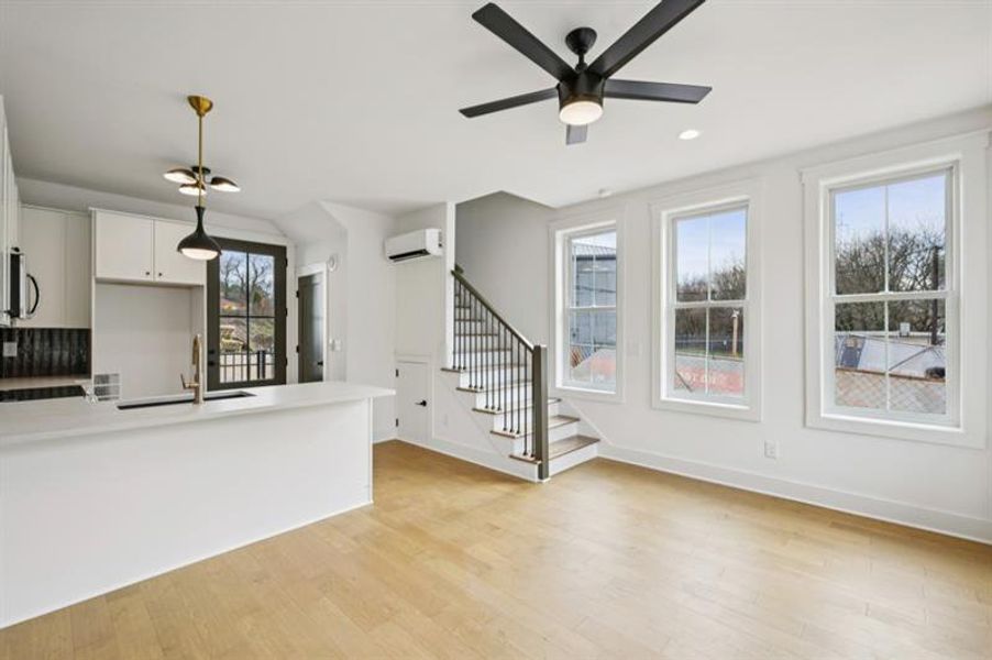 Spacious, unfurnished interior of a new home in , Atlanta (Image 21).
