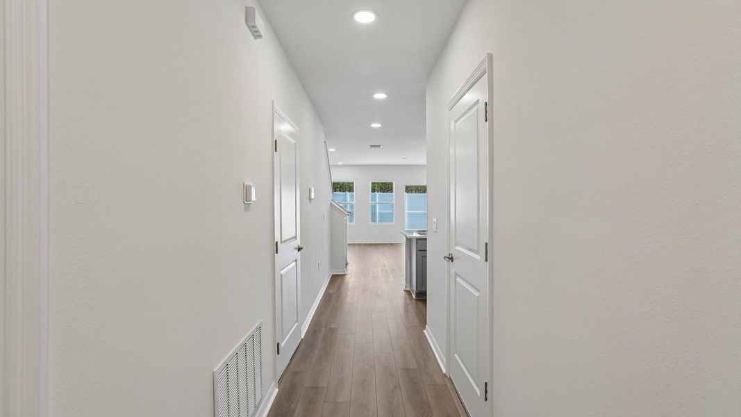 Furnished interior view inside a new home in Twin Oaks, Zephyrhills (Image 8).