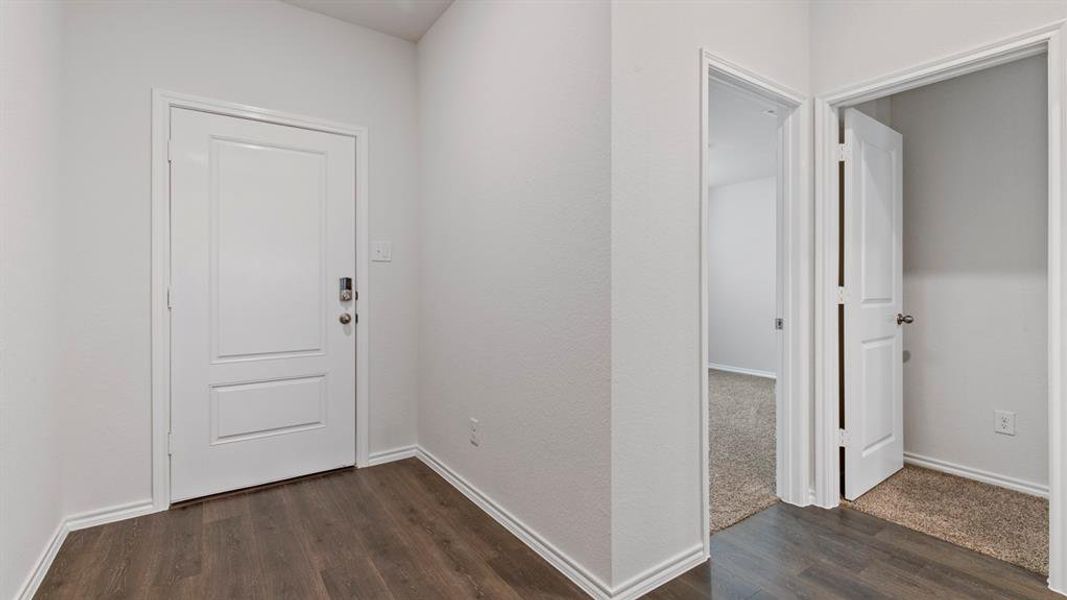 Spacious, unfurnished interior of a new home in Stonewyck Farms, Ennis (Image 20).