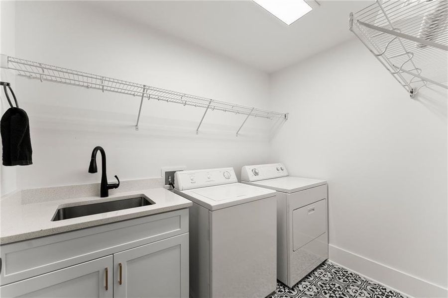 Furnished interior view inside a new home in , Hartwell (Image 11).