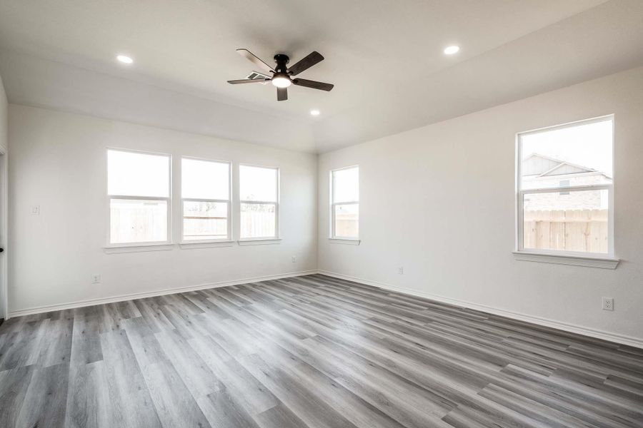 Spacious, unfurnished interior of a new home in , Cleveland (Image 17).