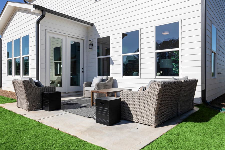 Rear Patio Rear Patio