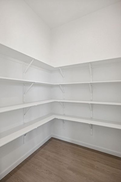Spacious, unfurnished interior of a new home in Montgomery Bend, Montgomery (Image 28).