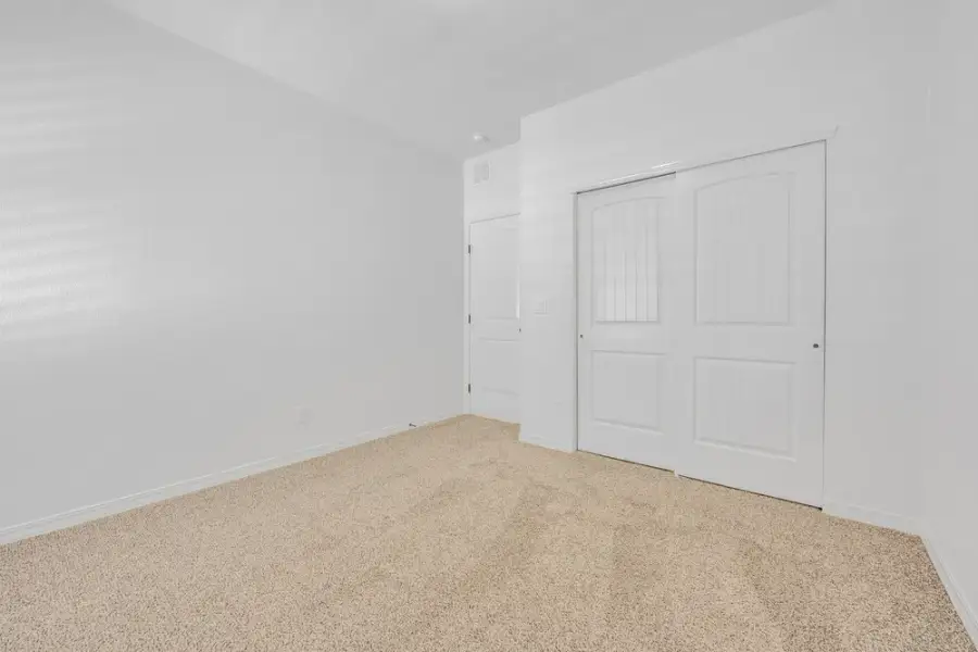Spacious, unfurnished interior of a new home in Crossland, Clint (Image 21).
