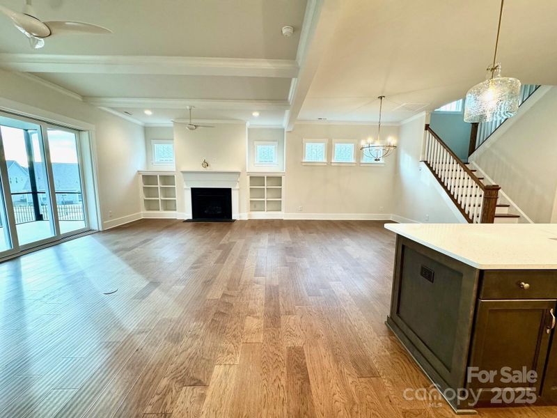 Spacious, unfurnished interior of a new home in Cumberland, Concord (Image 26).