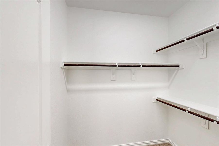 Spacious, unfurnished interior of a new home in Lilybrooke at Legacy Hills, Celina (Image 11).