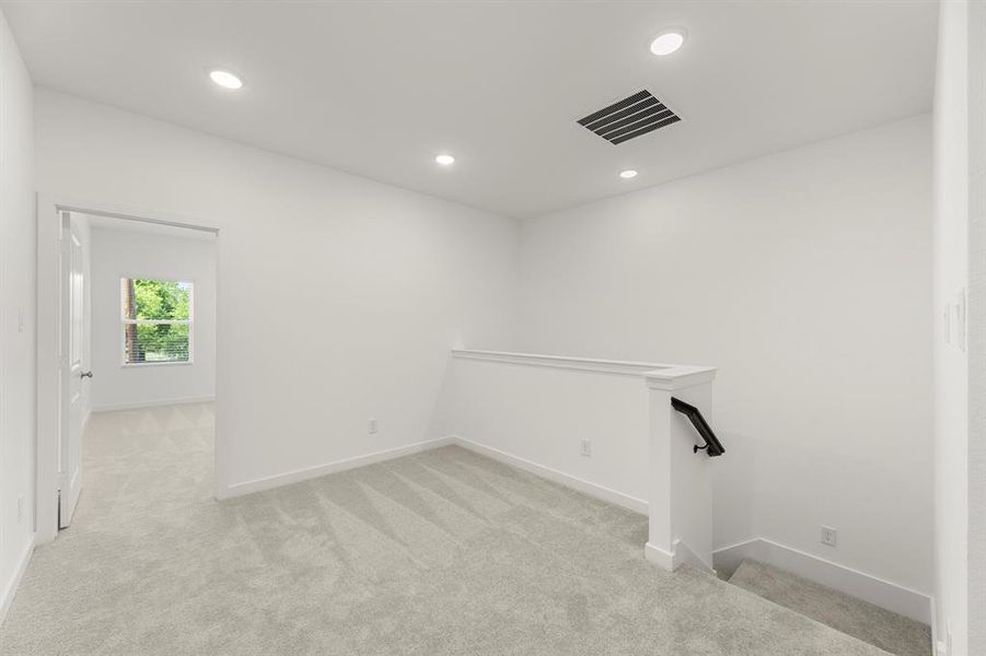 13. 2537 Lost Maples - Loft