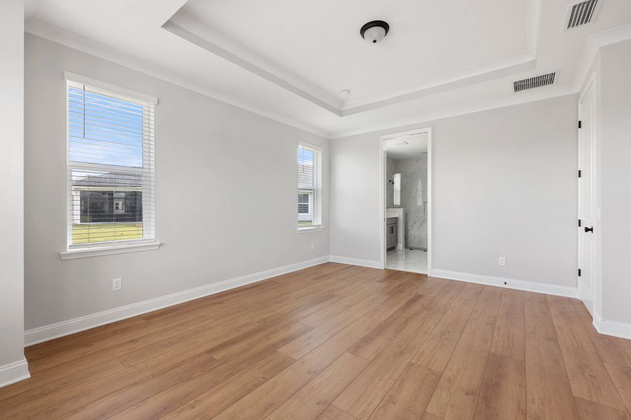 Representative unfurnished interior of a home built from the Venice by Riverside Homes in Mariposa at EverRange, Jacksonville (Image 32).