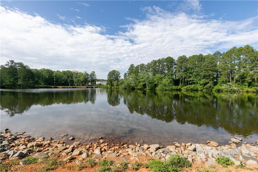 Natural landscape and outdoor views near Madison at Buice Lake in Acworth (Image 58). Natural landscape and outdoor views near Madison at Buice Lake in Acworth (Image 58).