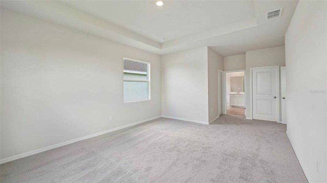 Spacious, unfurnished interior of a new home in Oakfield Trails, Parrish (Image 28).
