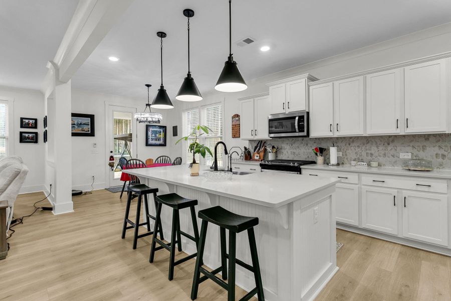 Furnished interior view inside a new home in Homecoming, Ravenel (Image 46).