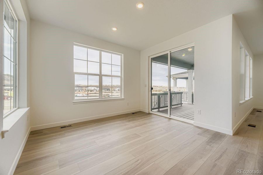 Spacious, unfurnished interior of a new home in Ken-Caryl Ranch, Littleton (Image 8). Spacious, unfurnished interior of a new home in Ken-Caryl Ranch, Littleton (Image 8).