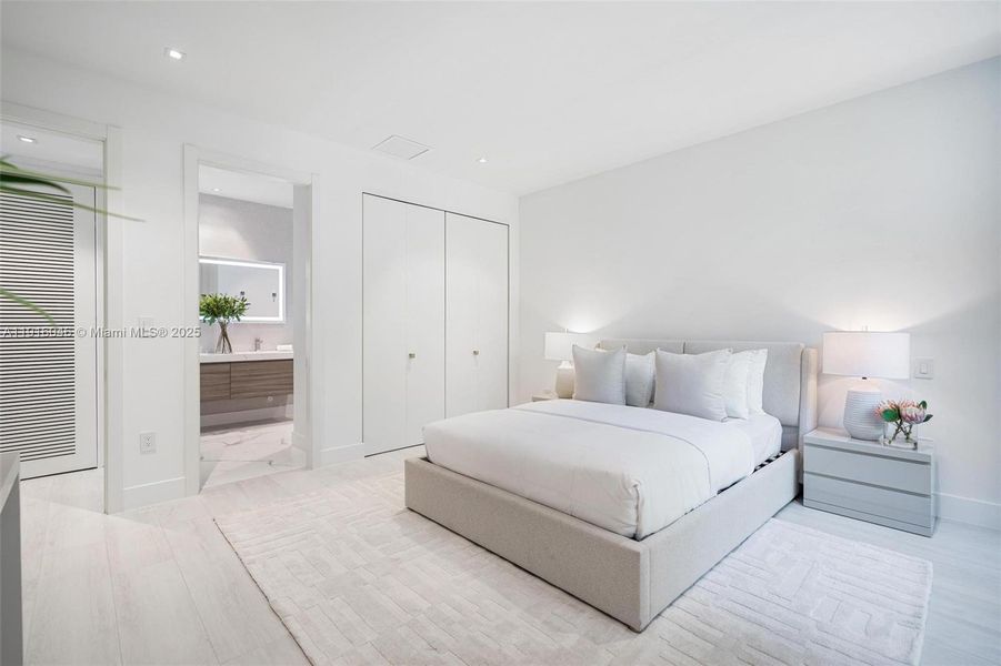 Furnished interior view inside a new home in , Miami (Image 32). Furnished interior view inside a new home in , Miami (Image 32).