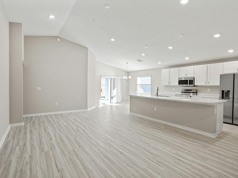 Sunny, open-layout, move-in-ready 4-bedroom home for sale in Parrish, Florida, with backyard privacy!