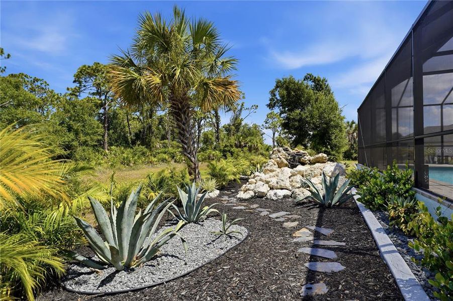 Community amenities in , Rotonda West (Image 33).