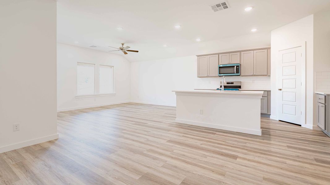 Image 14 of a home in Overlook West. Image 14 of a home in Overlook West.