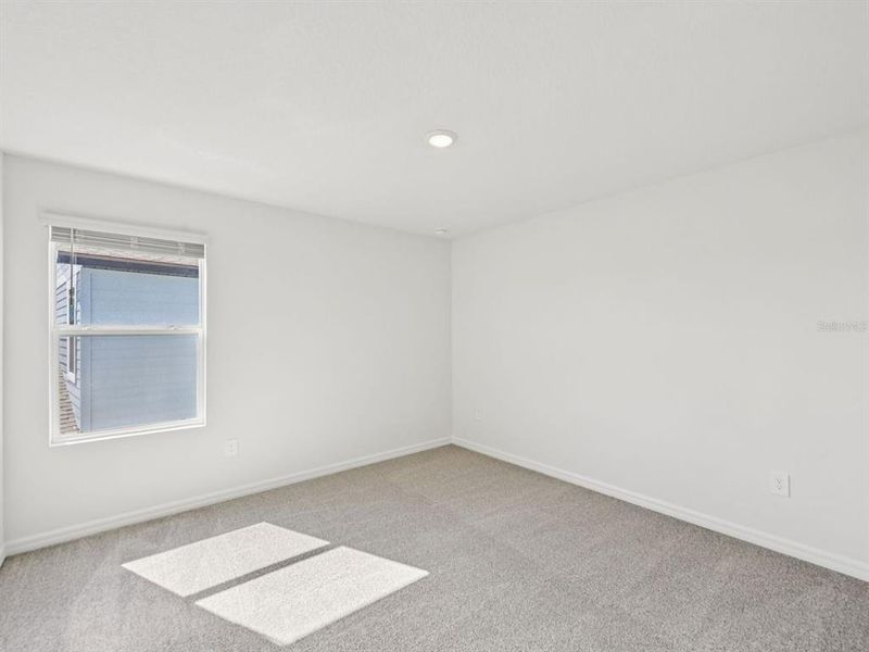 Spacious, unfurnished interior of a new home in Oakfield Trails - Signature Series, Parrish (Image 40).