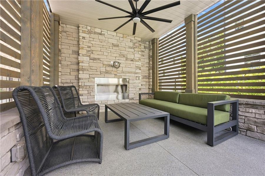Exterior details and patio area of a home in , Atlanta (Image 20).