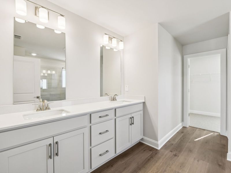 Furnished interior view inside a new home in River Pointe, Monroe (Image 9).
