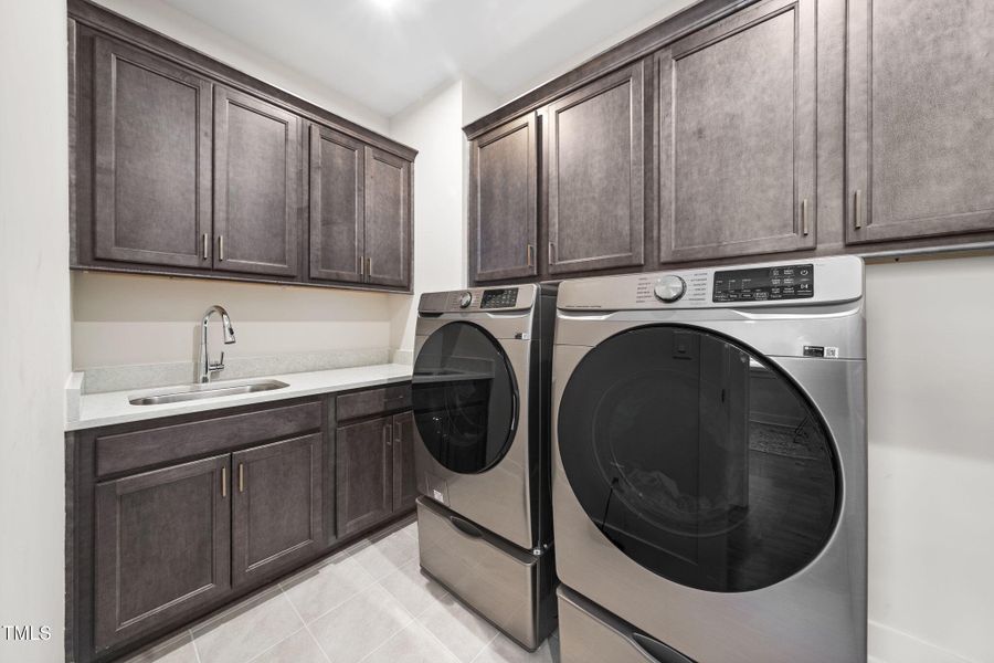 41-web-or-mls-225 Holding Dairy-317