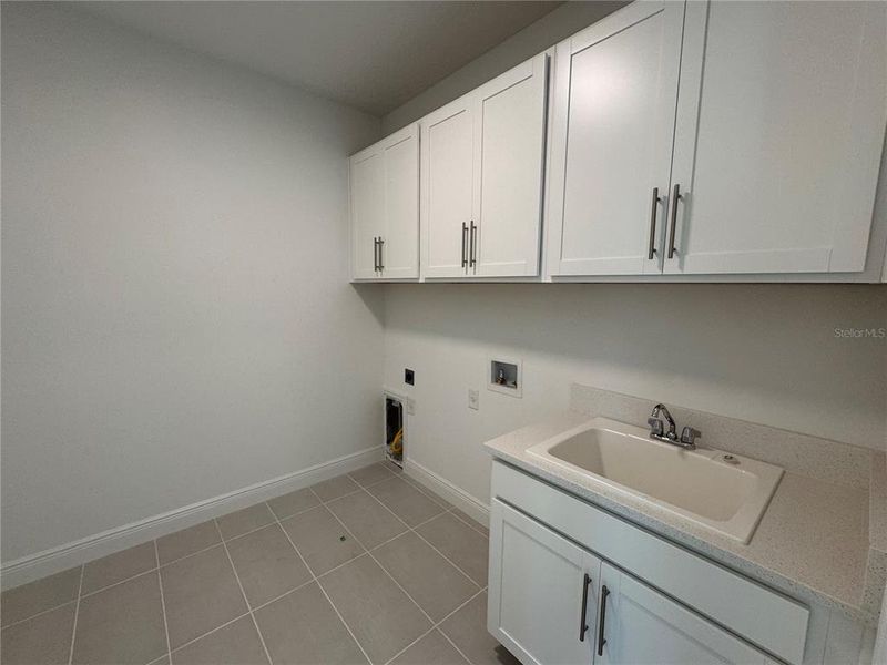 Furnished interior view inside a new home in Hawkstone, Sarasota (Image 10).