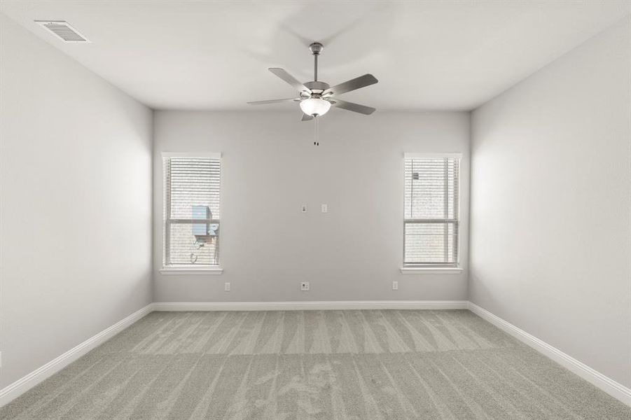 05. 3800 Lochwood - Flex