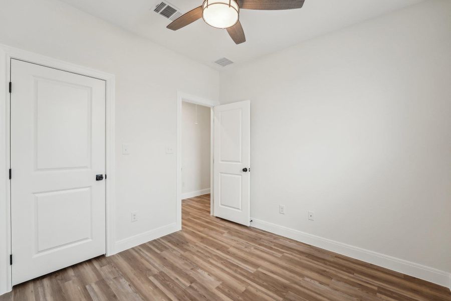 Bedroom 3 luxury vinyl floor Bedroom 3 luxury vinyl floor