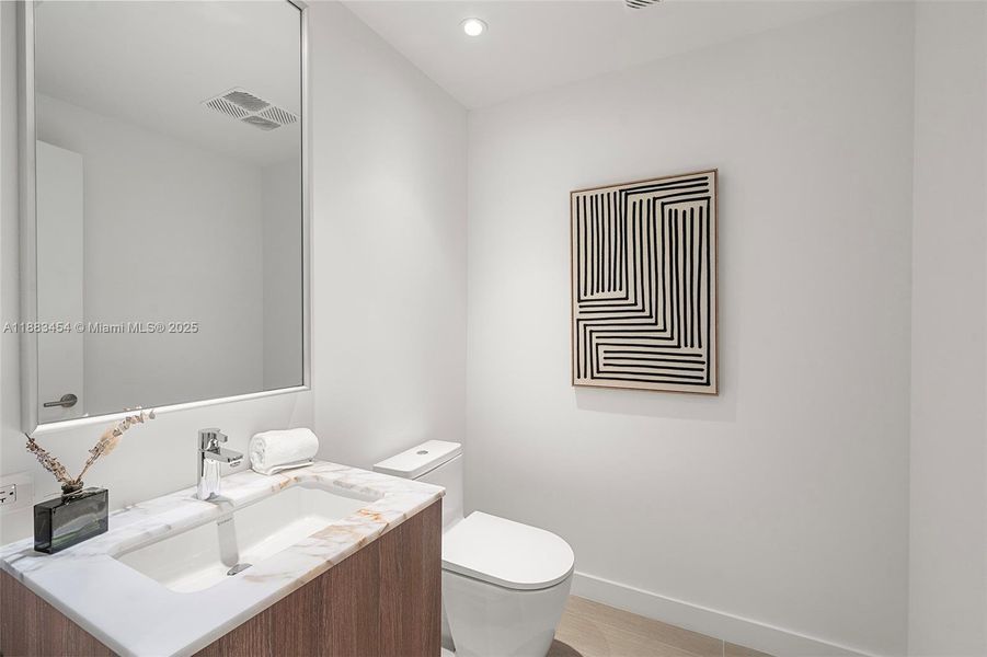 Furnished interior view inside a new home in , Miami Beach (Image 7).