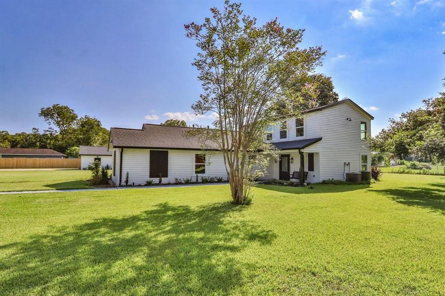 Superbly Renovated Family Estate. New well pump, iron breaker and whole house filter. Complete electrical re-wire. All new electrical panels with all new circuit breakers.