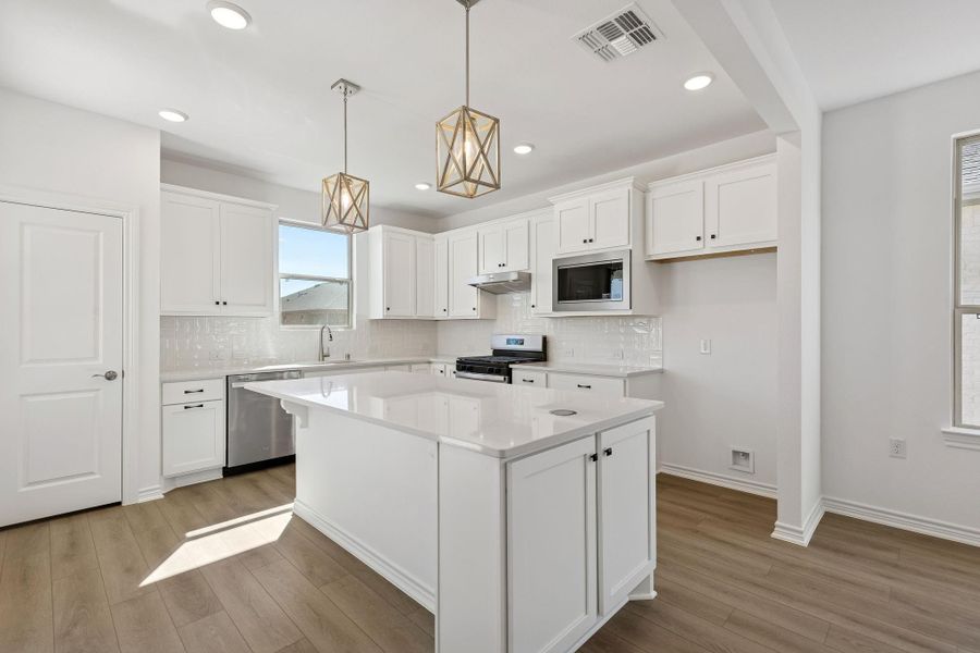 Furnished interior view inside a new home in Del Webb Fulshear, Fulshear (Image 5).