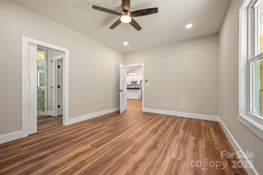 Spacious, unfurnished interior of a new home in , Flat Rock (Image 13).