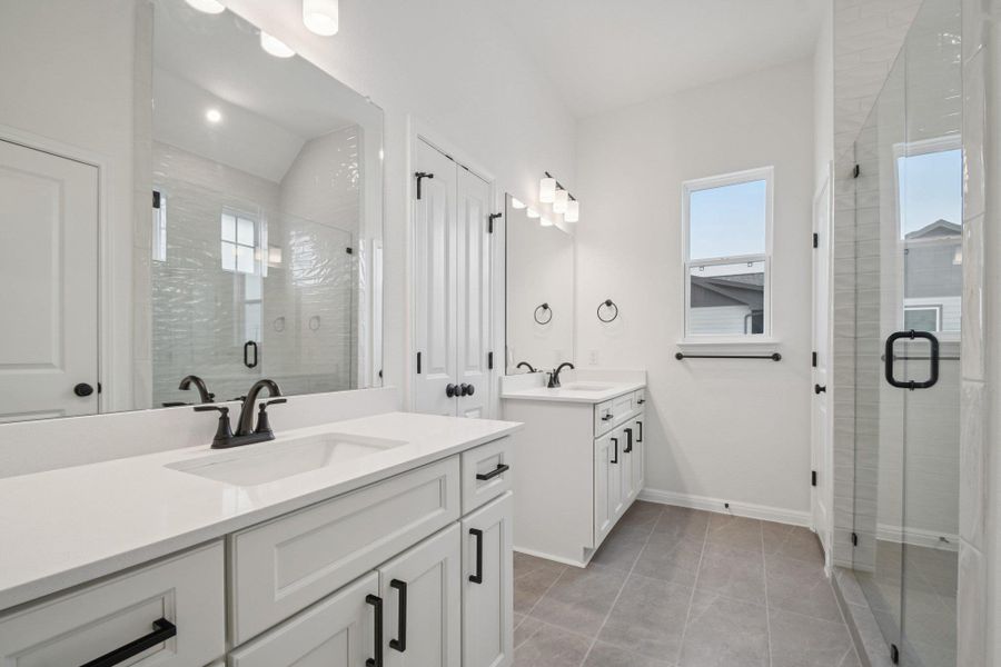 Photos of similar home.