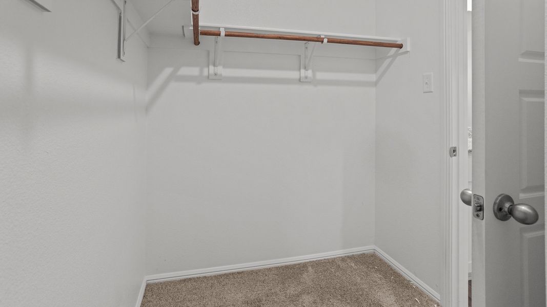 Representative furnished interior of a home built from the ZAVALLA by D.R. Horton in Faculty Row, Abilene (Image 12).