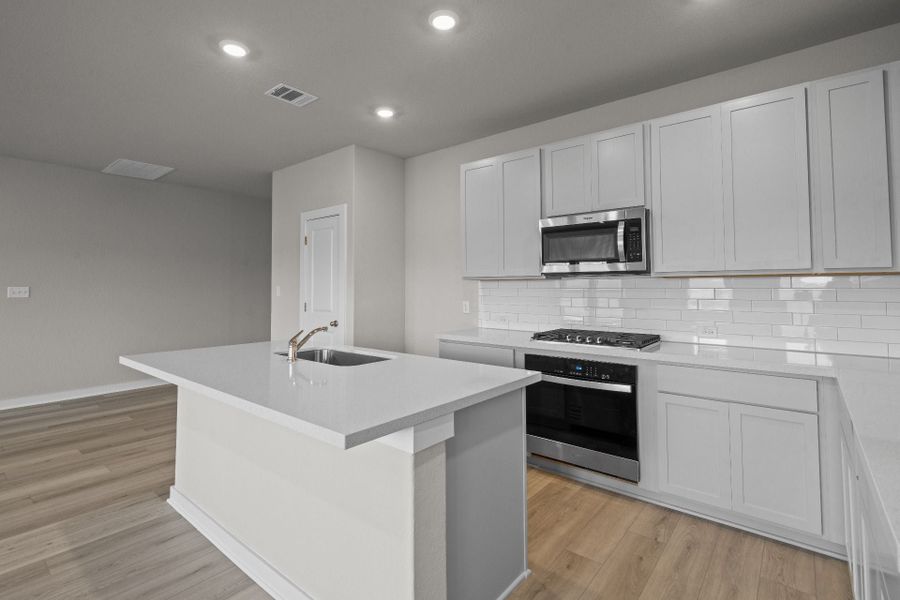 New Home in Cedar Creek, TX.  - Slide 10