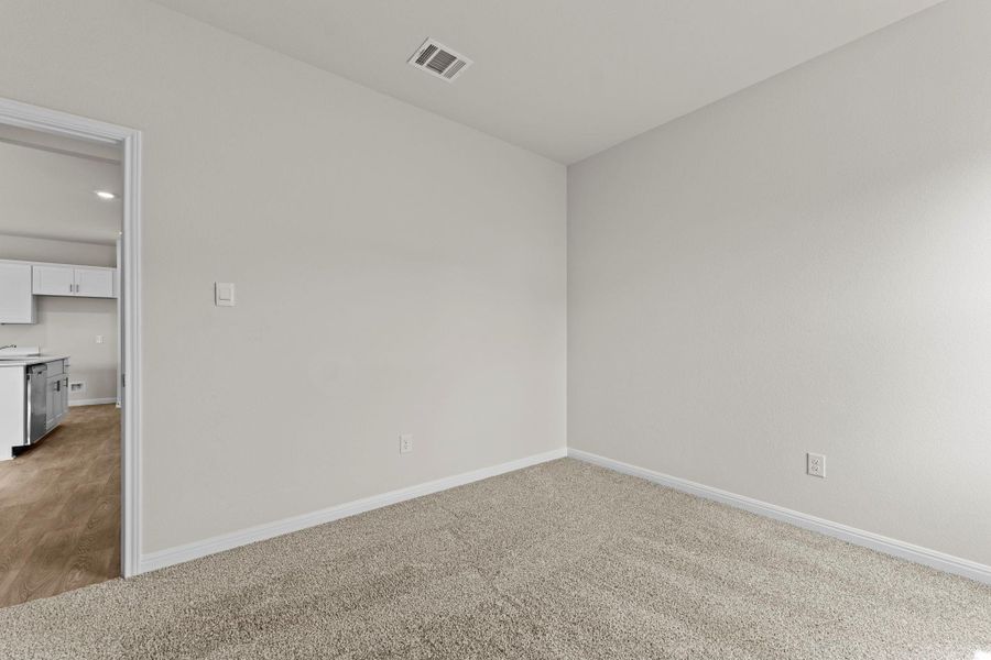 Spacious, unfurnished interior of a new home in Whisper South, San Marcos (Image 36).