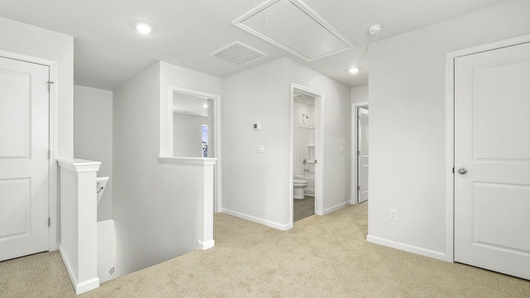 Spacious, unfurnished interior of a new home in Chandler Pointe, Rural Hall (Image 12).