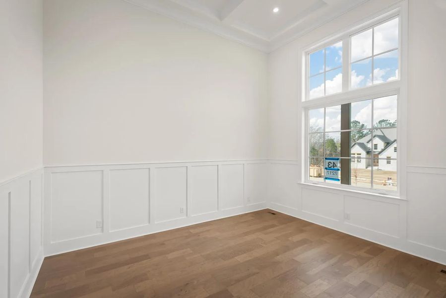 The Marabelle E Home Office