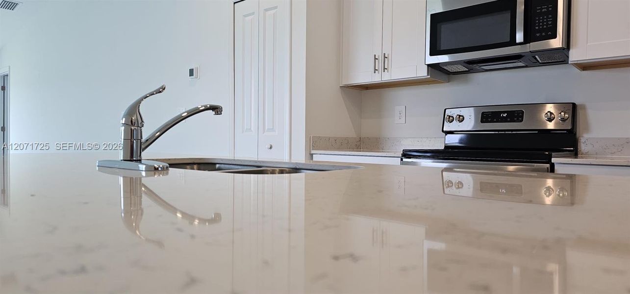 Close-up of interior finishes inside a home in , Lehigh Acres (Image 10). Close-up of interior finishes inside a home in , Lehigh Acres (Image 10).