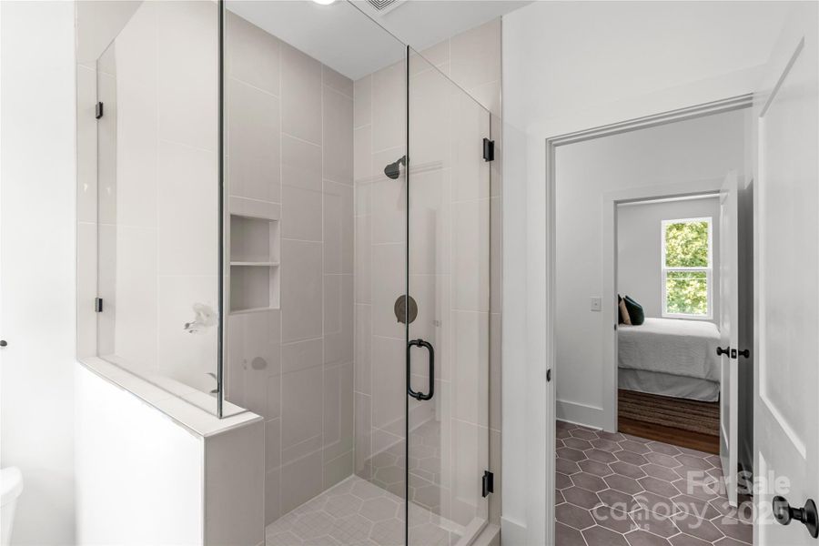 Image 42 of a home in .