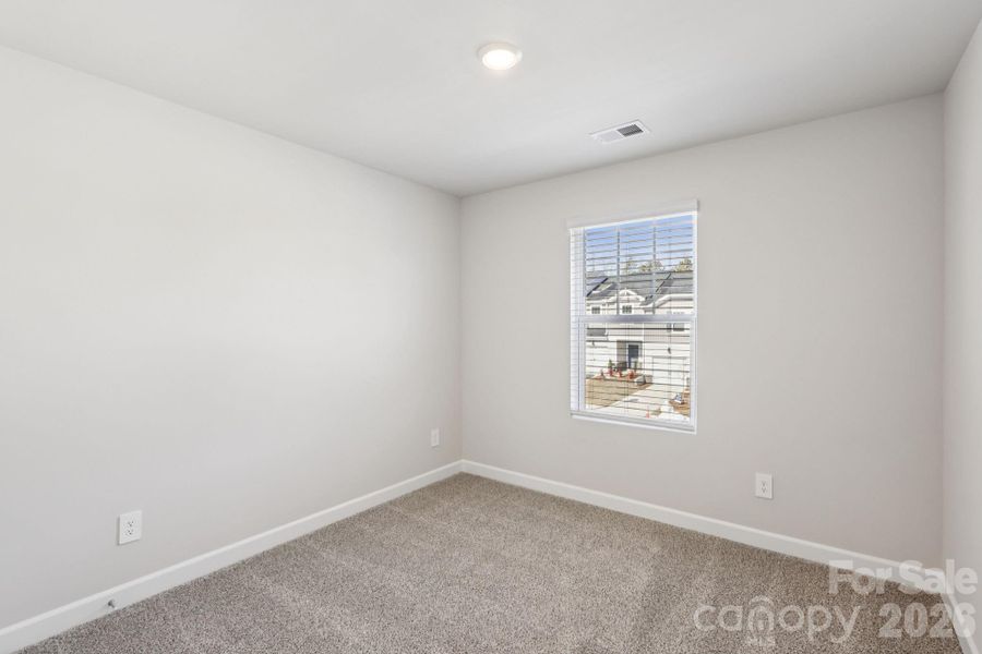 Spacious, unfurnished interior of a new home in Galloway Ridge, Charlotte (Image 24).