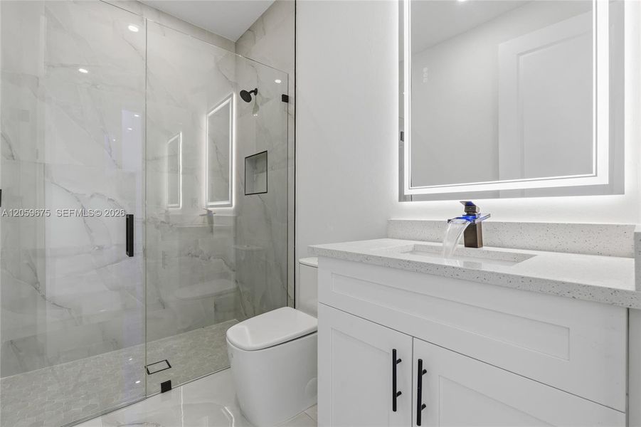 Furnished interior view inside a new home in , Cape Coral (Image 12).